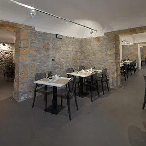 https://hotel-tonic.sicilyhotelsitaly.net